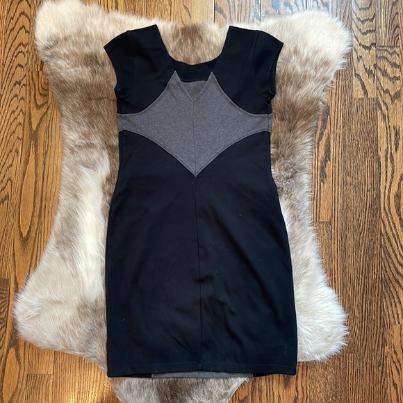 Athleta dress - Picture 3 of 6